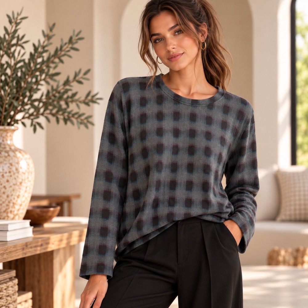 Nally & Millie USA Grey Blurred Geometric Knit Long Sleeve Top Relaxed Fit